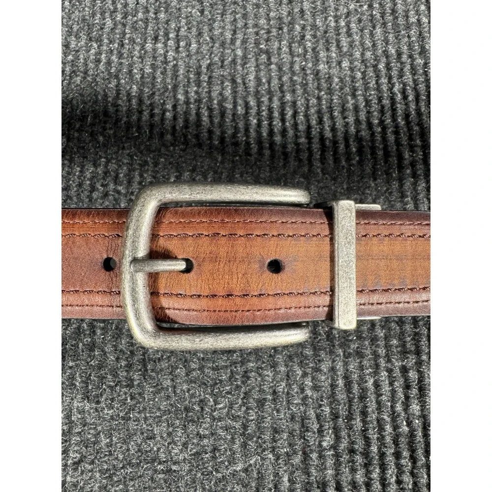 Columbia Men's Leather Belt 44 Brown Double Stitch Casual Rugged Silver Buckle